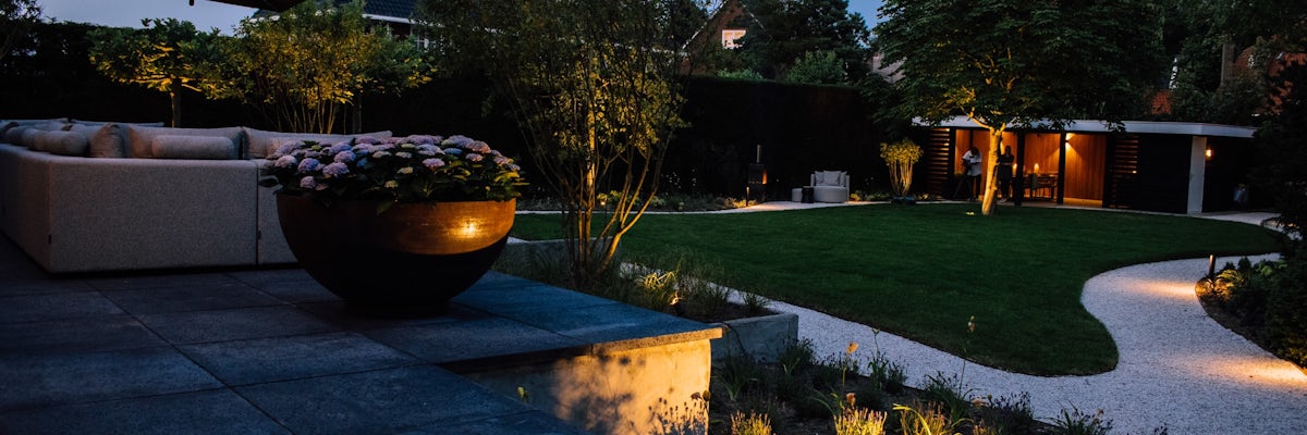 Project Naarden – maatwerk overkapping verlichting tuin Project Naarden - maatwerk overkapping verlichting tuin