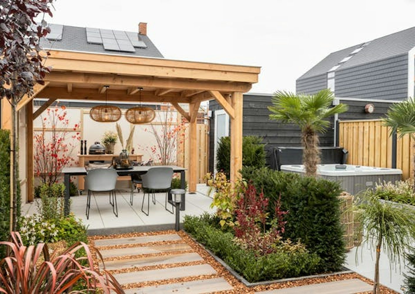 Buitenverblijf aankleding tuin decoratie douglas